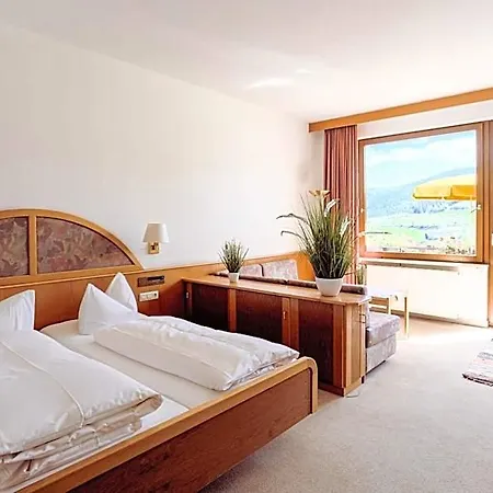 Schauinsland Hotel 3*